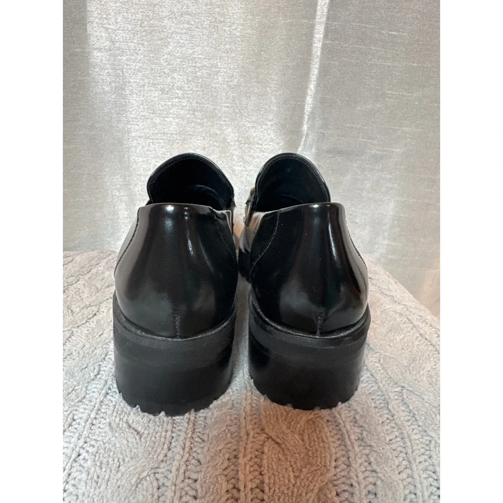 J McLaughlin Black Patent Leather Loafers‎ Gold Buckle Chunky Platform Women 7